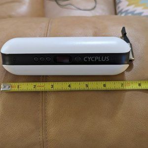 CYCPLUS portable air compressor model A2